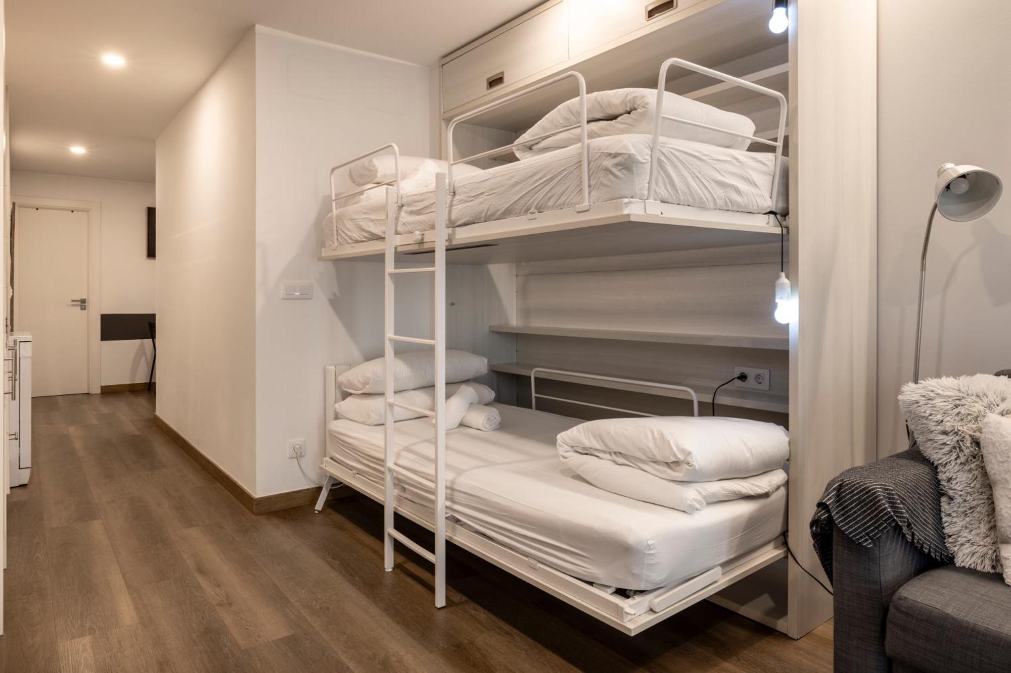 Estudio Para Grupos Pequenos En El Pas De La Casa - Centrico Exterior photo